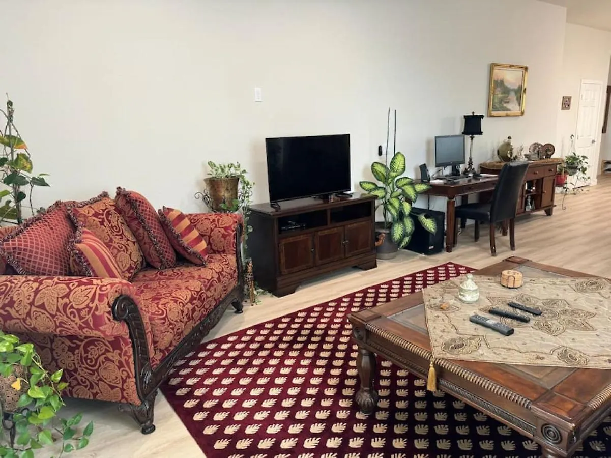 Brand New South Sacramento Home Дом отдыха